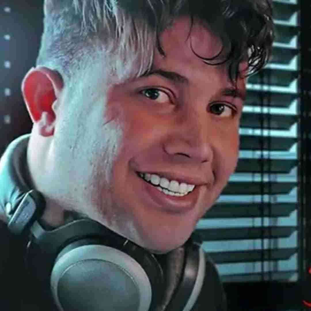 علی احمدیانی گرگ درنده بشم