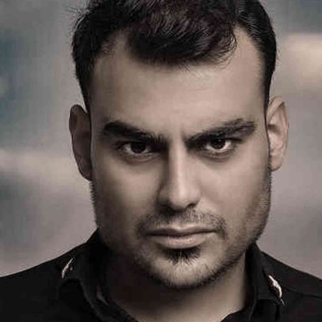 روح الله کرمی وبان سر و صورتم ترکش خوینه