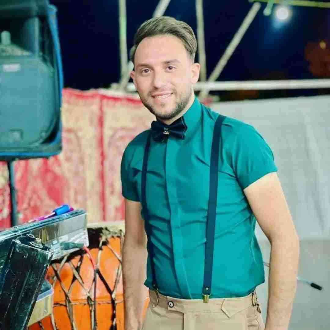 مصطفی ابراهیمی چقدر امشبم خرابم نمیتونم بخوابم