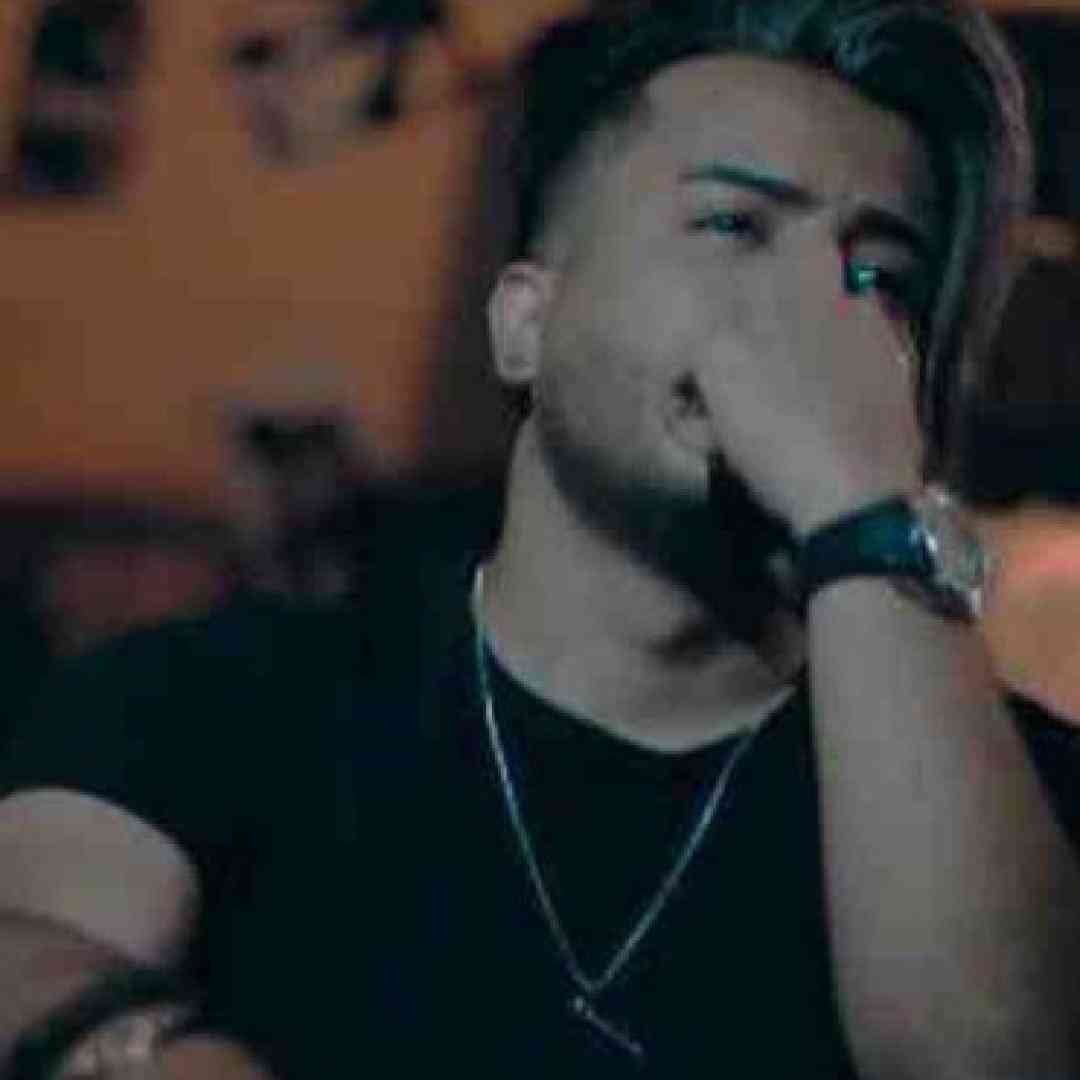 میلاد راستاد خوابیدیو من بیدارم آره من عشقشو دارم