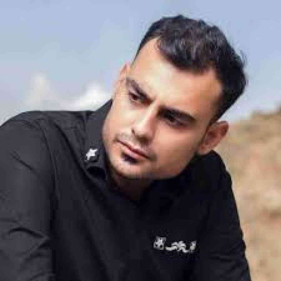 روح الله کرمی مهربان چاو عسلی خیاله خاو ولیم گری