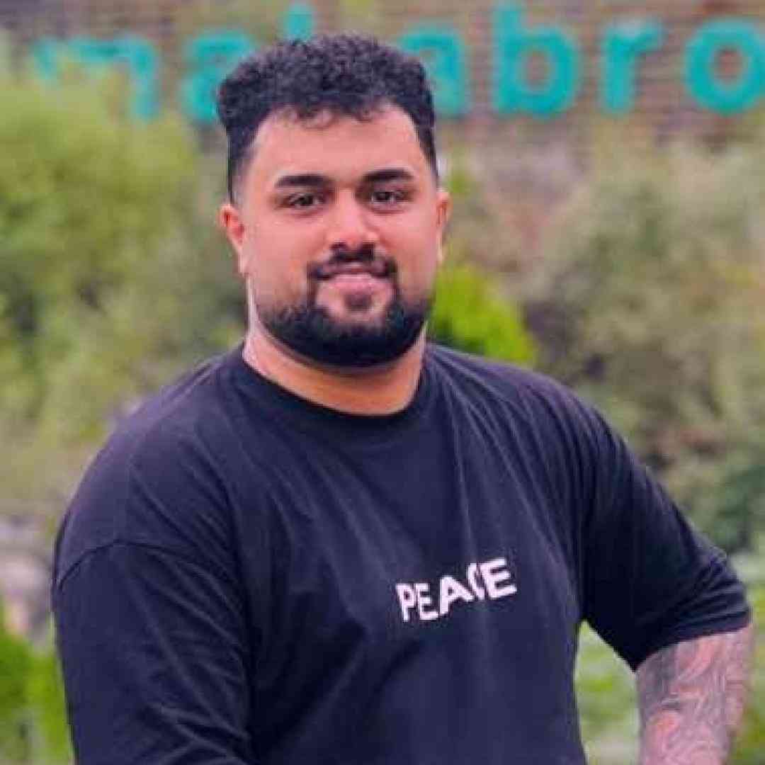 بهنام حسن زاده دل خاینه مست شکارچی بوشم عامه دل تنگیته