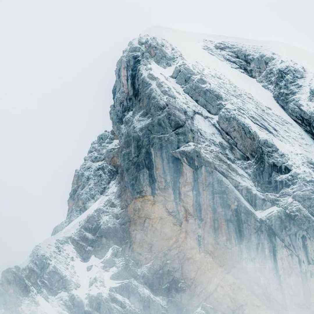  سنگ فرش خیابونارو گل کردم برات _ هوش مصنوعی