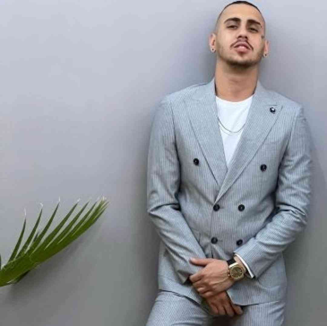 شایان یو اصلا حواست نی حتی کجام