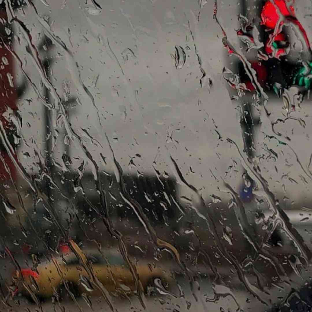  بعد تو هر شب یه چیزی میزنم