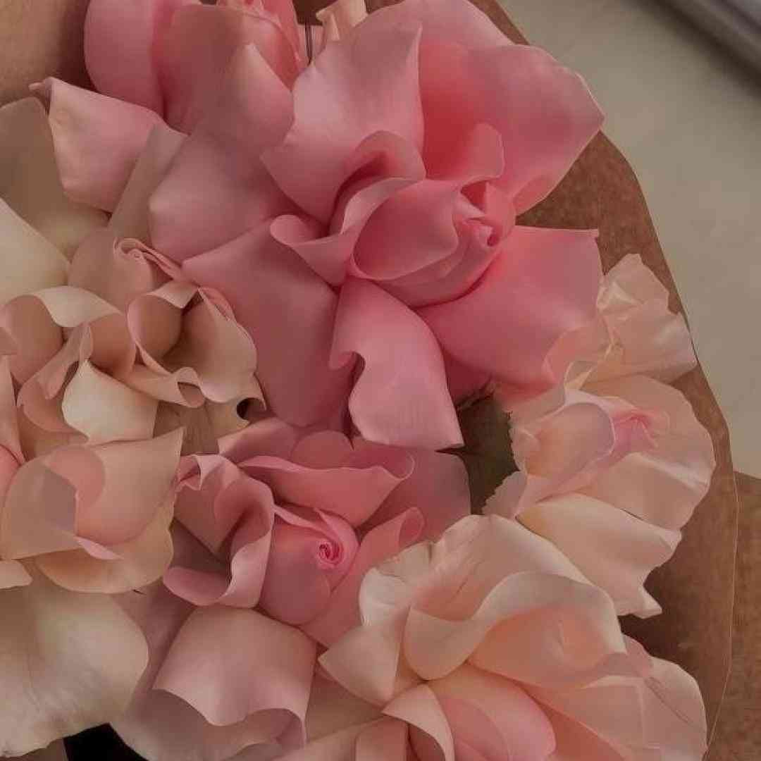  شب از خیالت در فغان روز از غمت در زاریم