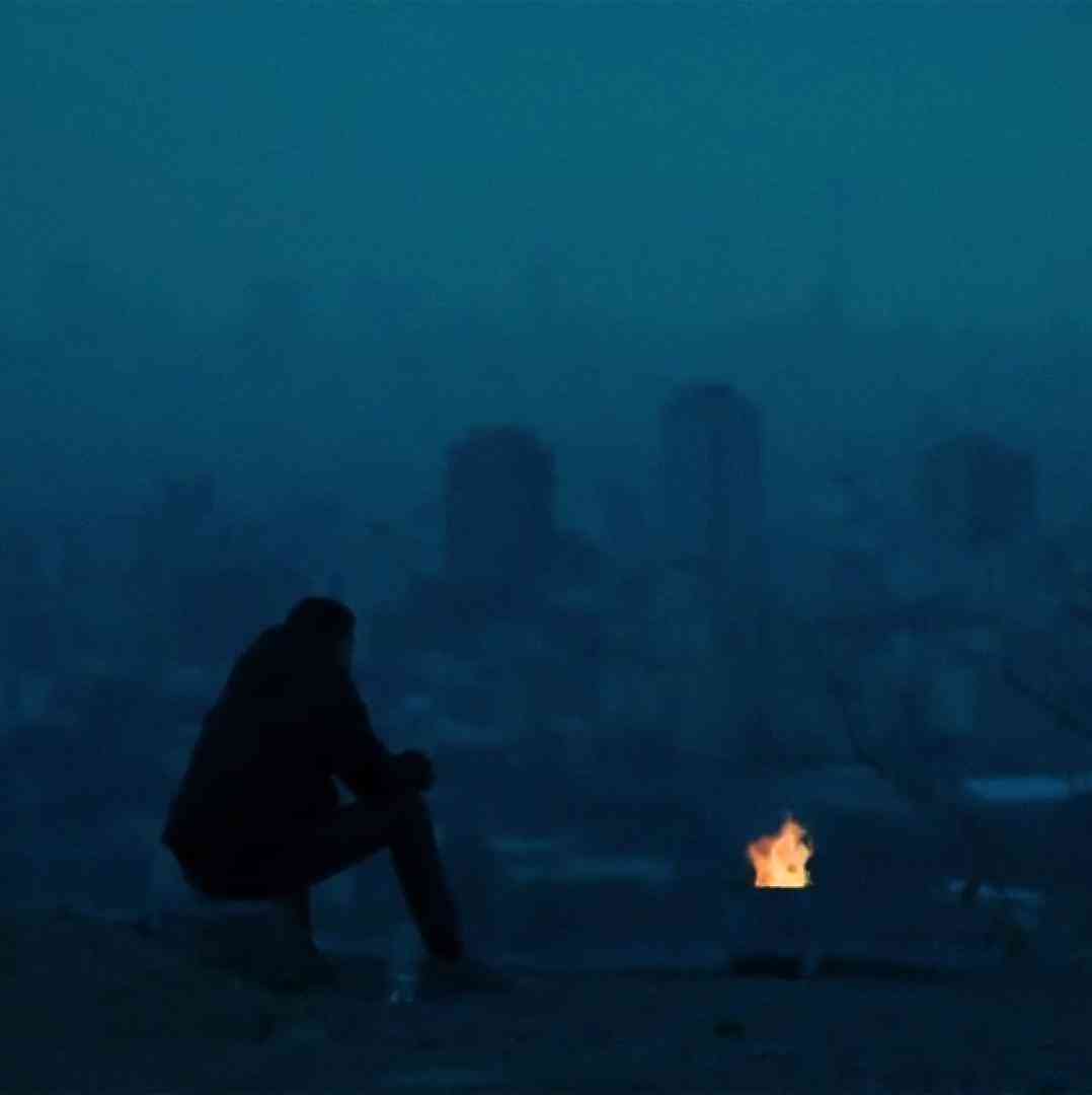  آسمون اخماتو وا کن آبی شو - صدای پسر