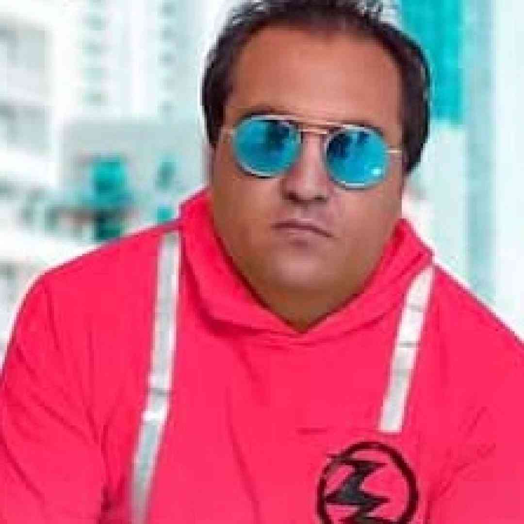 احمدرضا دلنواز دختر خاله