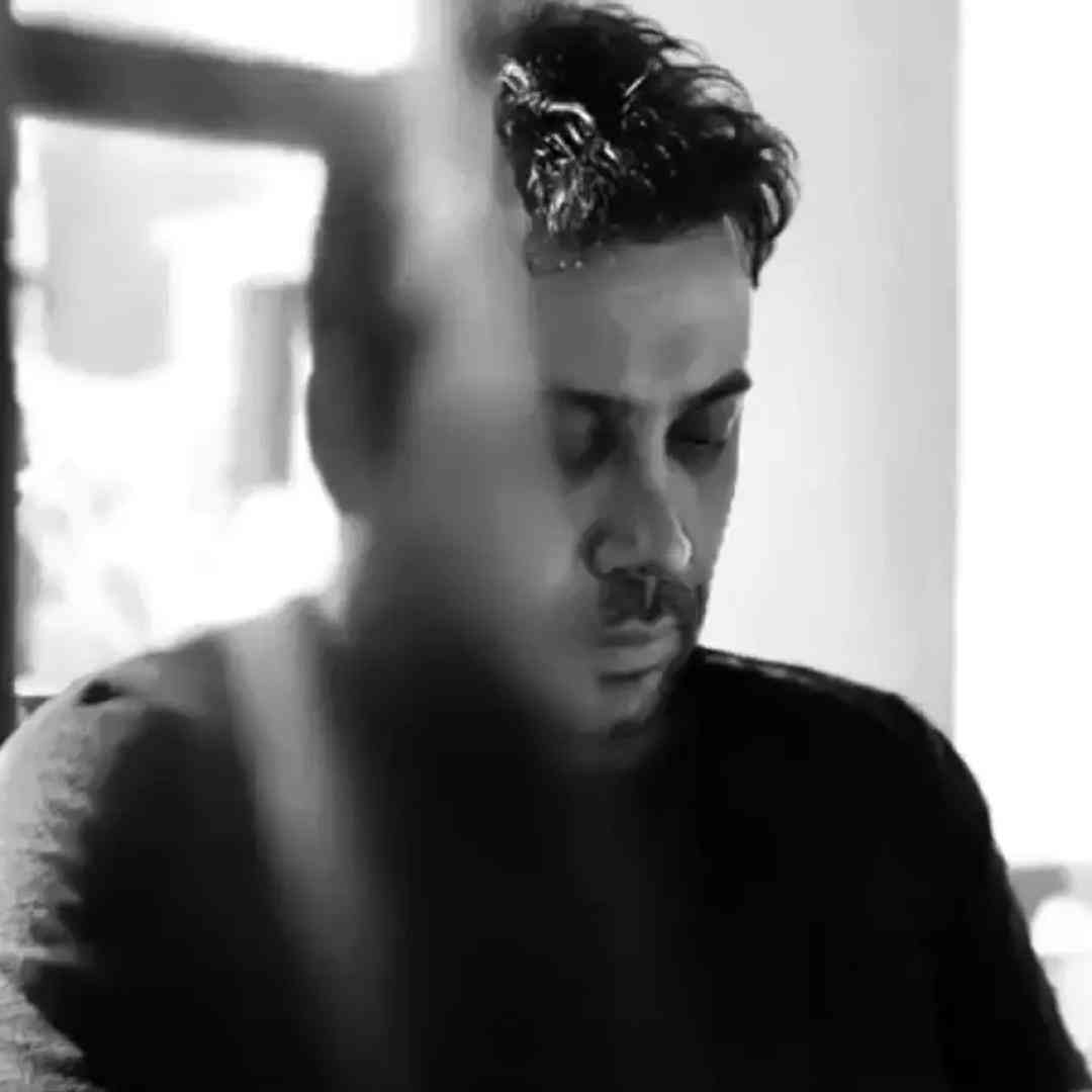  به من بچسب همین الان مرا ببوس محسن چاوشی - هوش مصنوعی