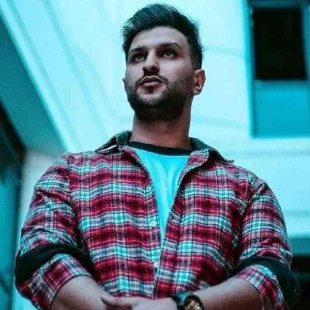 مهراب چقدر این رفتن و اومدنات قلب منو میشکوند