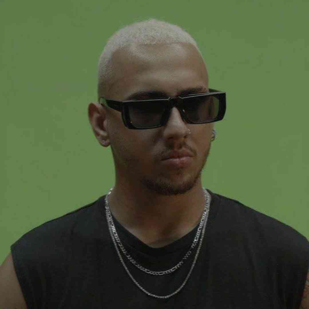 شایان یو گذشته ها رفته الان بچه خوبه بابامم