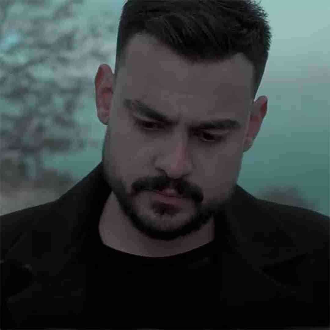 روح الله کرمی بورو توام غرورم بنمه ژیر پا