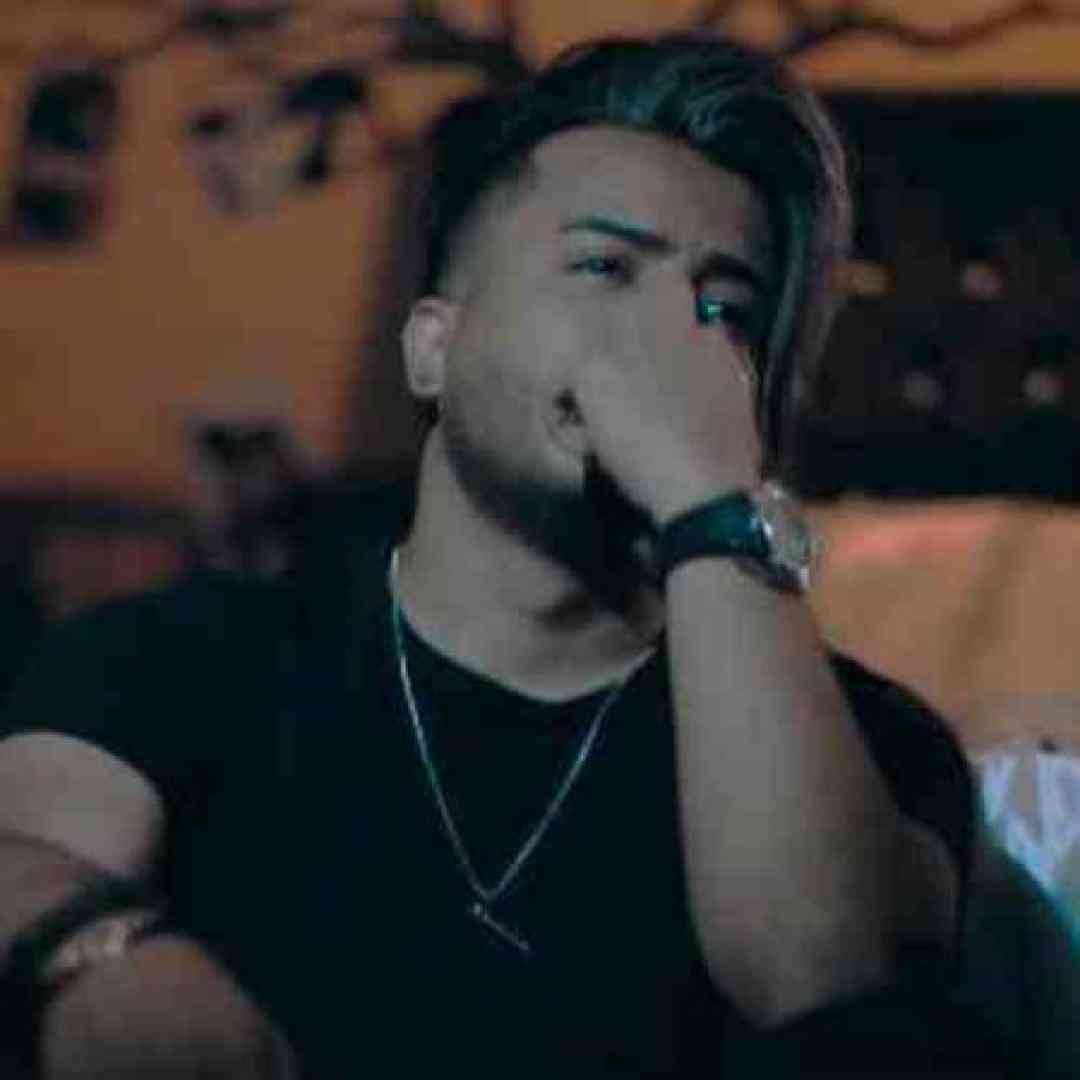 میلاد راستاد نفر اول لیست شیر من هر روز میچرخی