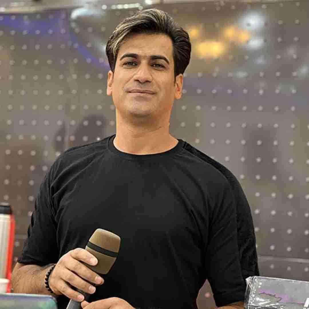 مسلم فتاحی به‌ همه‌ خوش‌ میگذره