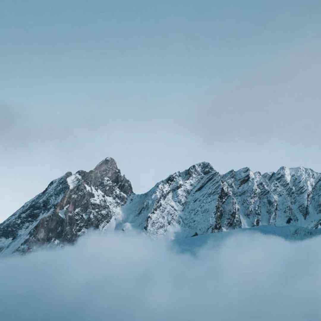  اصلا با آدم بدچشم تو چشم ممنوع رفتارای زشت ممنوع