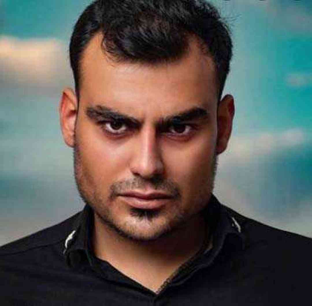 روح الله کرمی آهو