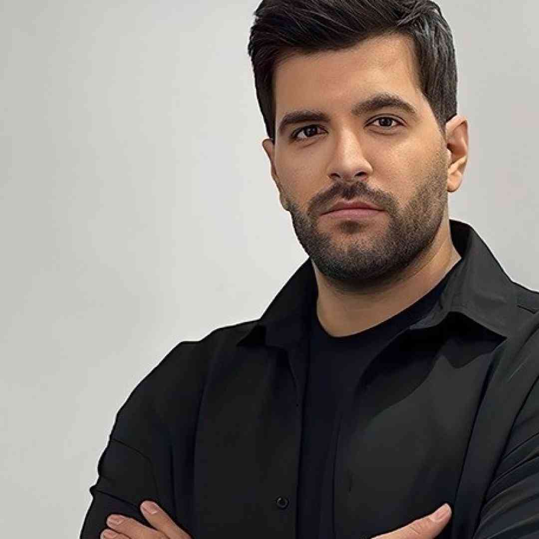 آصف آریا چیه این عشق