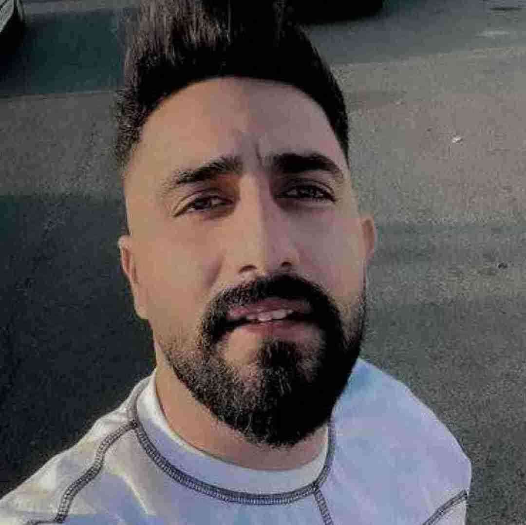 محمد امیری اه اصن هنگ هنگم جوانی مه شرمندم