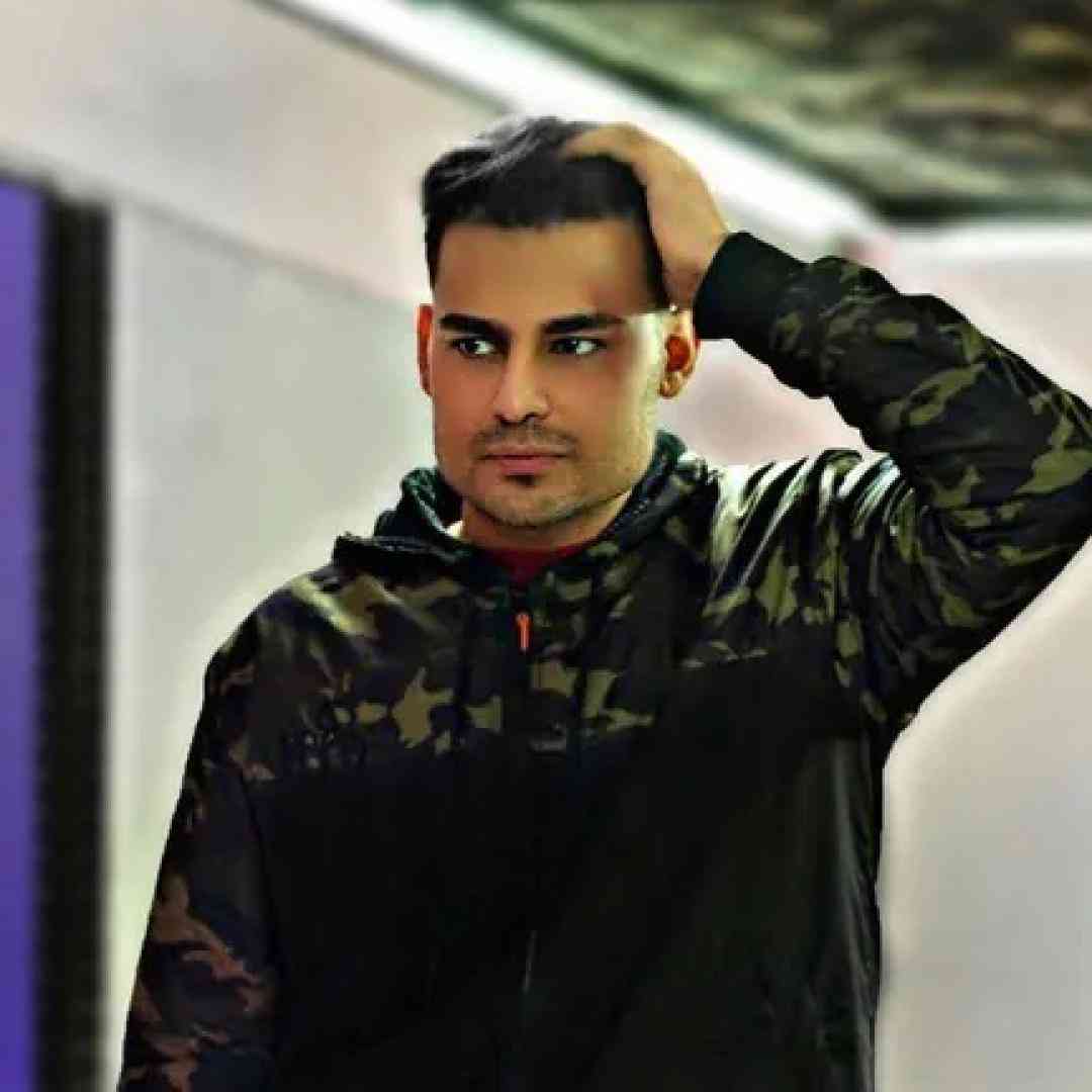 روح الله کرمی آلفا