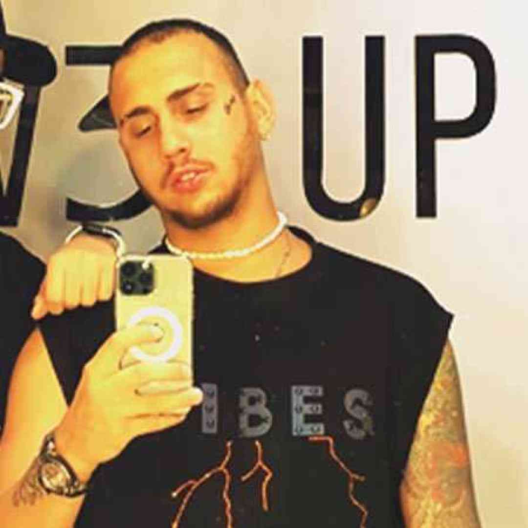 شایان یو سالگرد