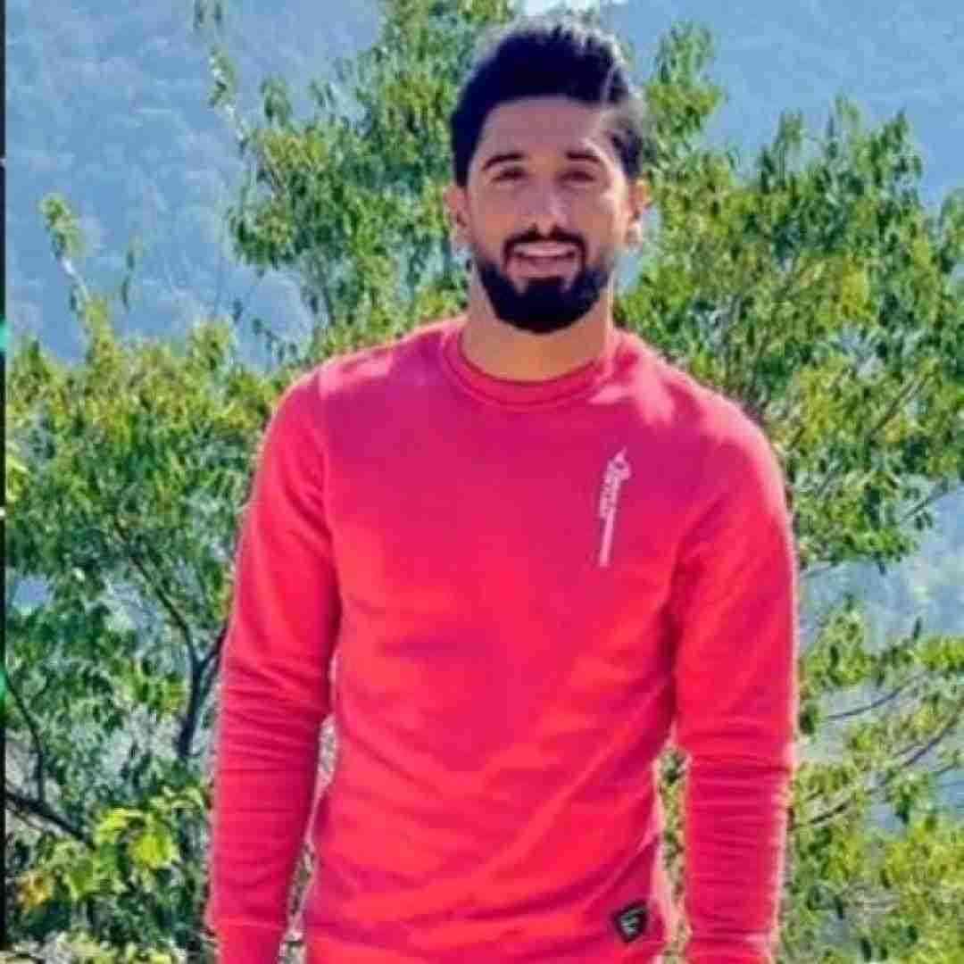 جواد عباسی سر کوه