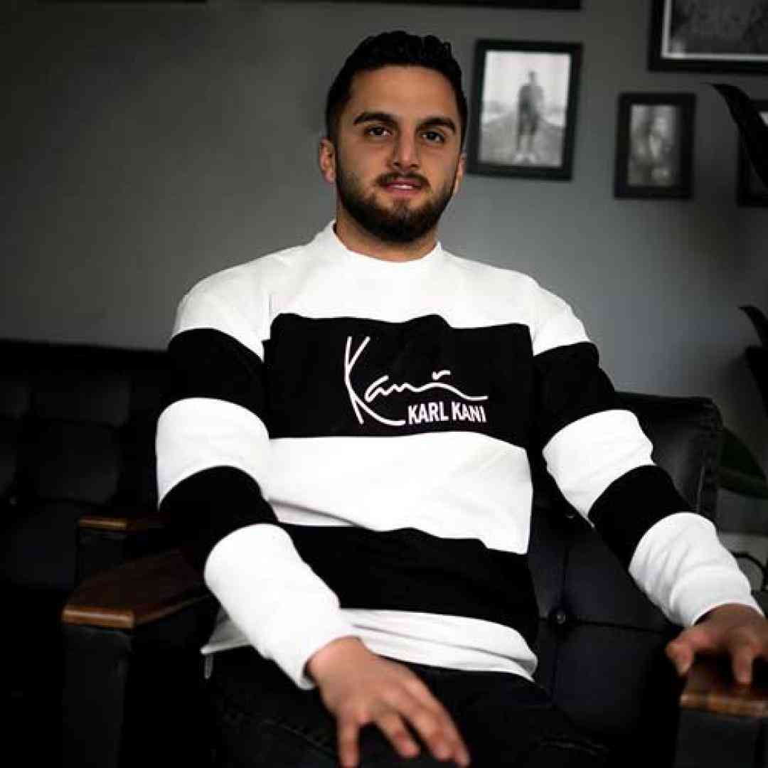 ابوالفضل متو تولد