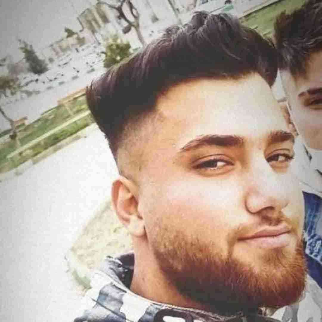 حامد سنجابی ویرانه