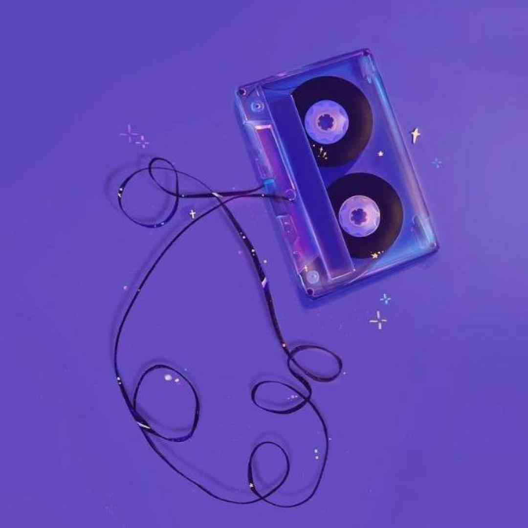 دروغ نگو آینه که من هنوز جوونم