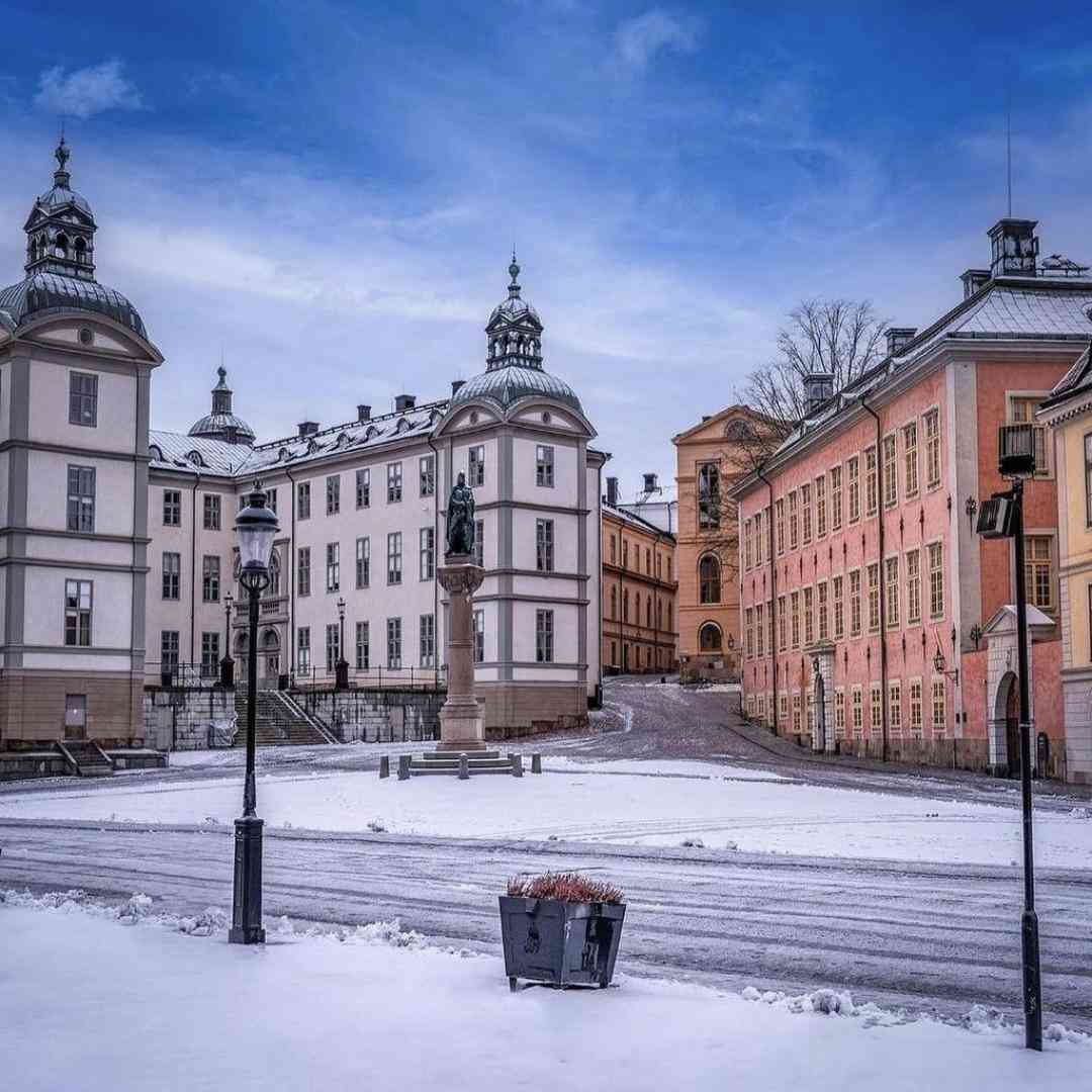 من خودمو میخوام لطفا نکن دورمو سیاه من برای
