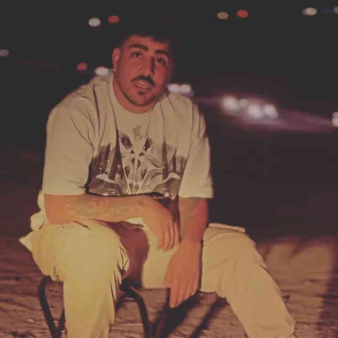 یزدان همتی عشق شوم