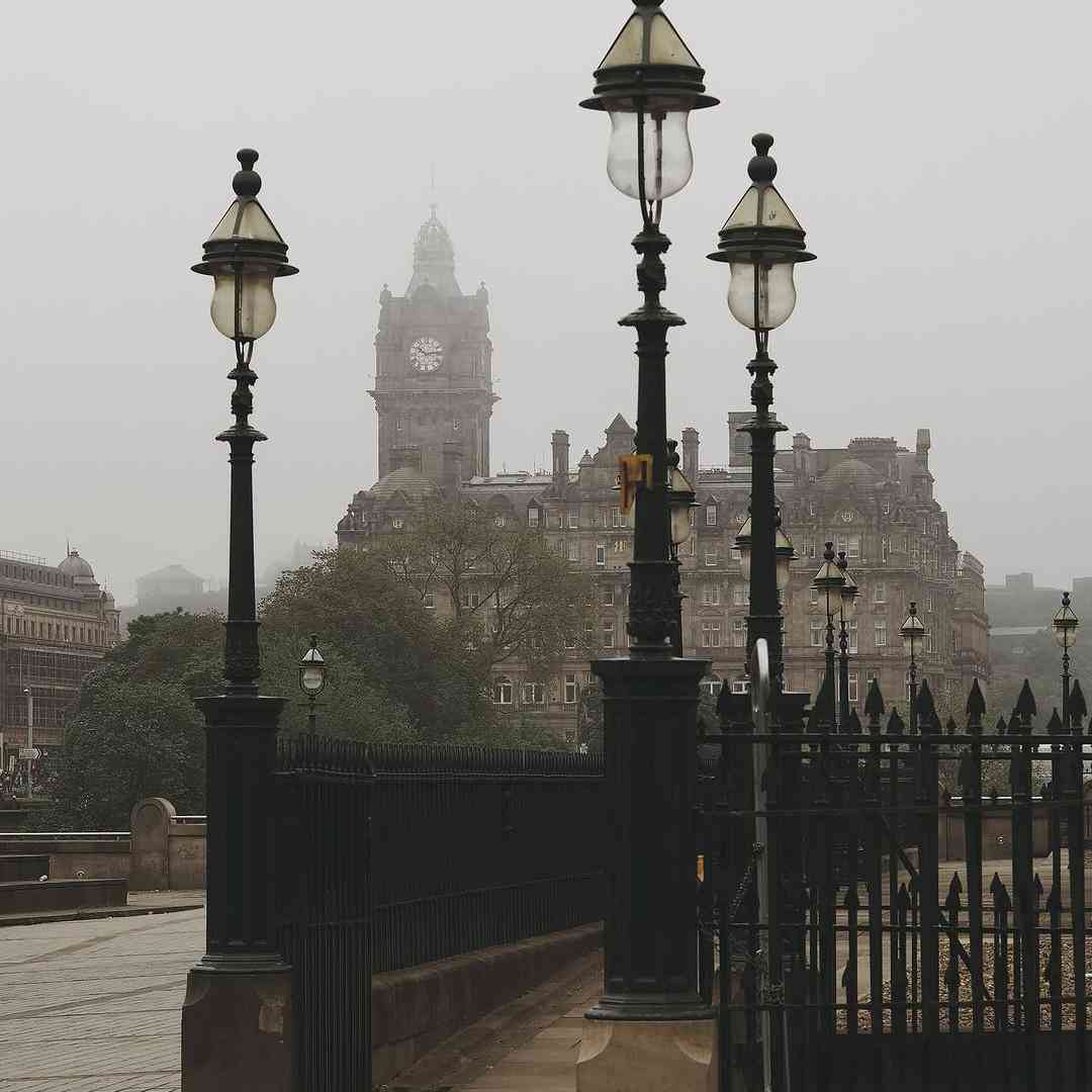 چشم و دلم روشن این سیگاریه اینستایی