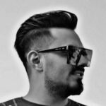 آهنگ جدید یه لایک میدم به خودم واسه روحی پرواز کرد از امیر رادان آهنگ جدید یه لایک میدم به خودم واسه روحی پرواز کرد از امیر رادان