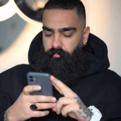 علی میر خواستم قوی باشم قرص و محکم تو پشتم گرم باشه