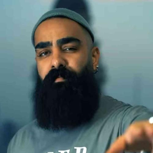 علی میر فکرم درگیره وضعیت جسمم تعریفی نی اینقده