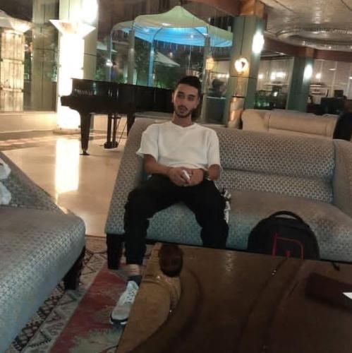 مستر کیارش دنبالت میگشتم