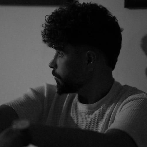 مجید حاتمی قرنیه مشکی 2