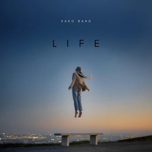 آهنگ جدید لایف از کاکو بند
